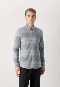 Thumbnail Image 4