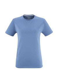 Jasnoniebieska koszulka z krótkim rękawem, wykonana z miękkiej tkaniny. Posiada okrągły dekolt oraz mały graficzny wzór na dolnej lewej stronie.