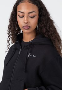 Karl Kani CHEST SIGNATURE - Sweatjacke - black