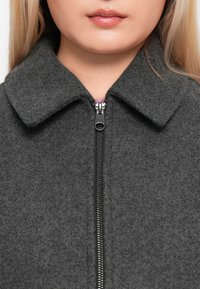 Vero Moda VMSAFIR - Veste légère - dark grey