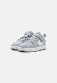 Nike Sportswear NIKE COURT BOROUGH LOW 2 (TD) - Sapatilhas - wolf grey/white