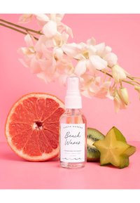 Earth Harbor BEACH WAVES OCEAN HAIR TEXTURIZER - Mousse