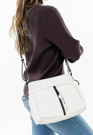 SURI FREY, Umhängetasche - off-white