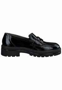 Mocassin noir en cuir verni avec une semelle en caoutchouc noir épaisse, présentant un design à bout mocassin et un détail de sangle à l'avant.