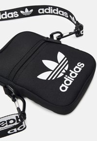 adidas Originals FESTIVAL UNISEX - Axelremsväska - black