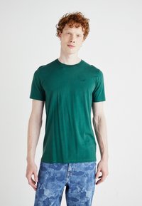 Hollister Co. CREW SEASONAL 7 PACK - Βασικό μπλουζάκι - multi-coloured