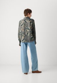 Mos Mosh FLORO SHIRT - Camicia - urban chic