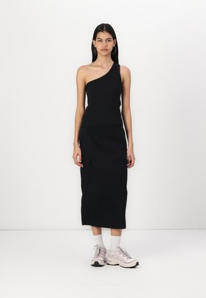 ASYMMETRICAL TANK - Topper - black