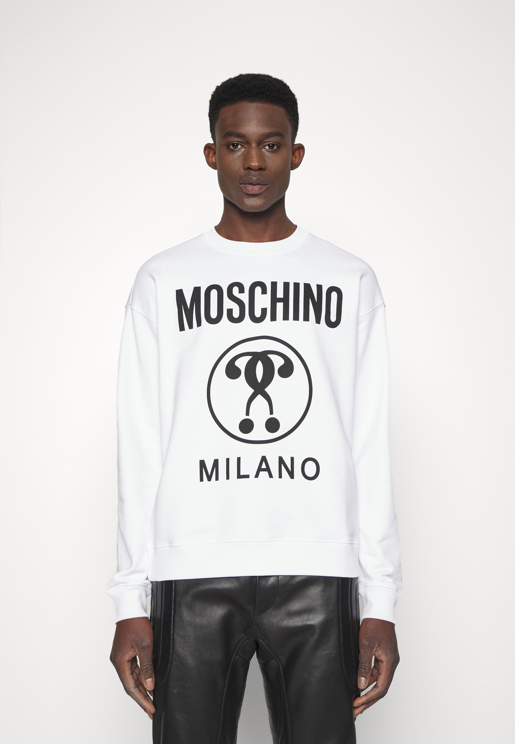 moschino sweater men