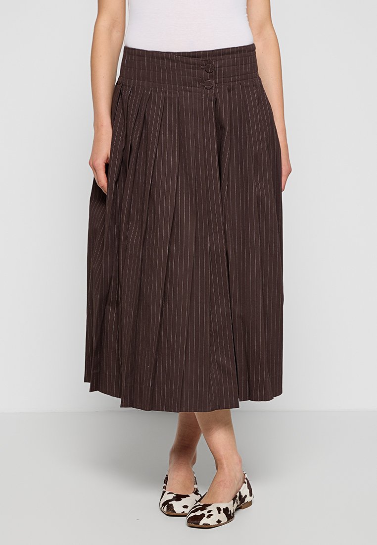 REMAIN Plooirok bruin REMAIN Plooirok bruin