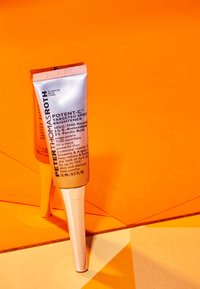 Peter Thomas Roth POTENT-C TARGETED SPOT BRIGHTENER - Dagcreme