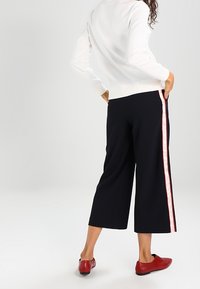 Lacoste LIVE Mikina - off-white