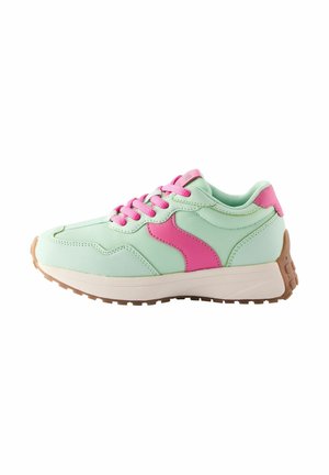 Baskets vert menthe clair avec des accents roses. Fabriquées en matériaux synthétiques, elles présentent des lacets ronds et une semelle texturée pour une meilleure adhérence.