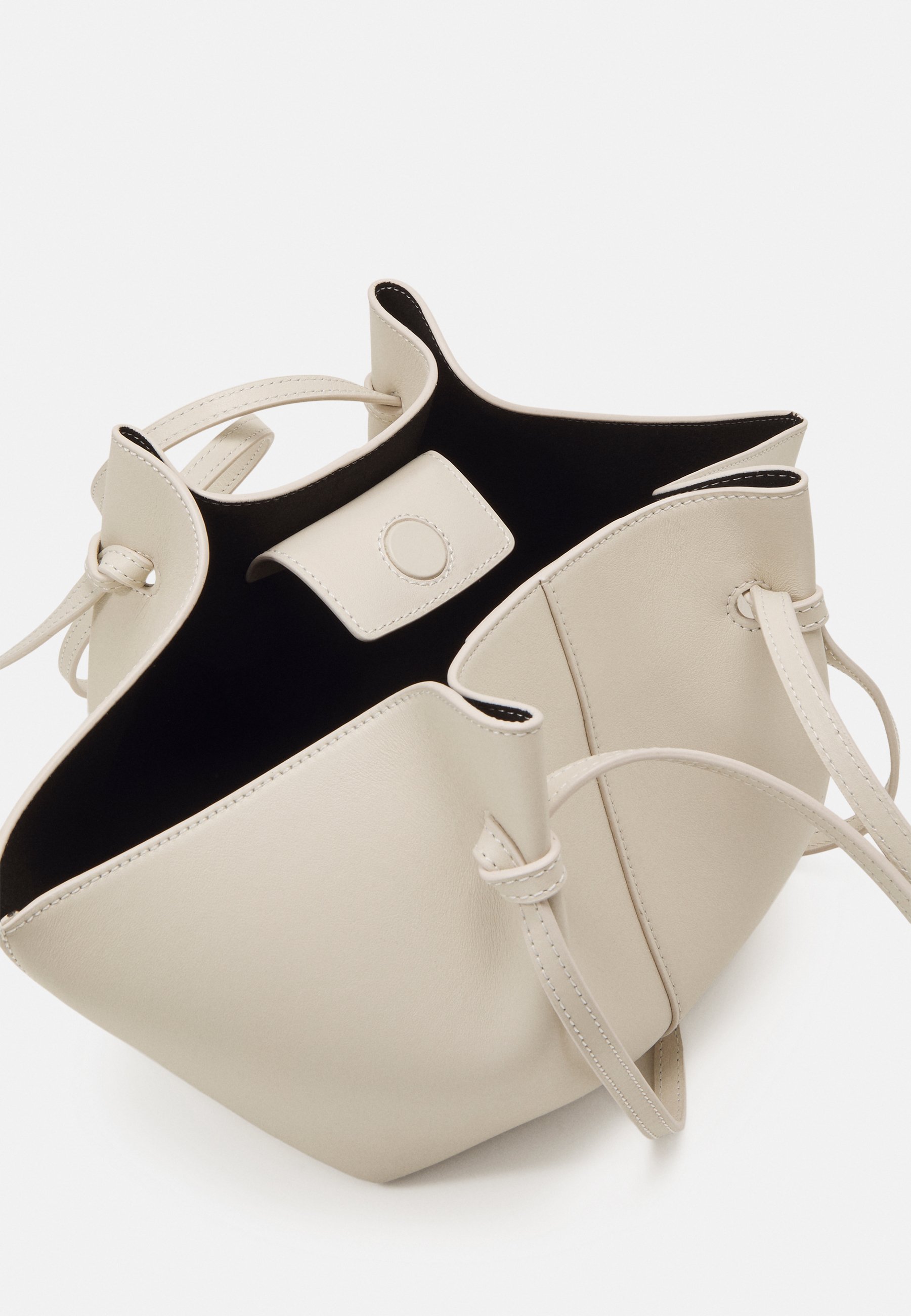 ★YUZEFI★ Spring Crossbody Bag Off White YUZCHBBO11 YUZCHBB CROSSBODY BAGS – Yuzefi