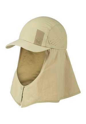 Beige Sonnenschutzkappe mit Nackenschutz, gebogenem Schirm, seitlichen Belüftungsöffnungen und Druckknopfverschluss vorne unten.