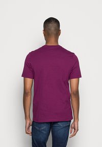 Nike Sportswear CLUB TEE - T-shirt básica - sangria