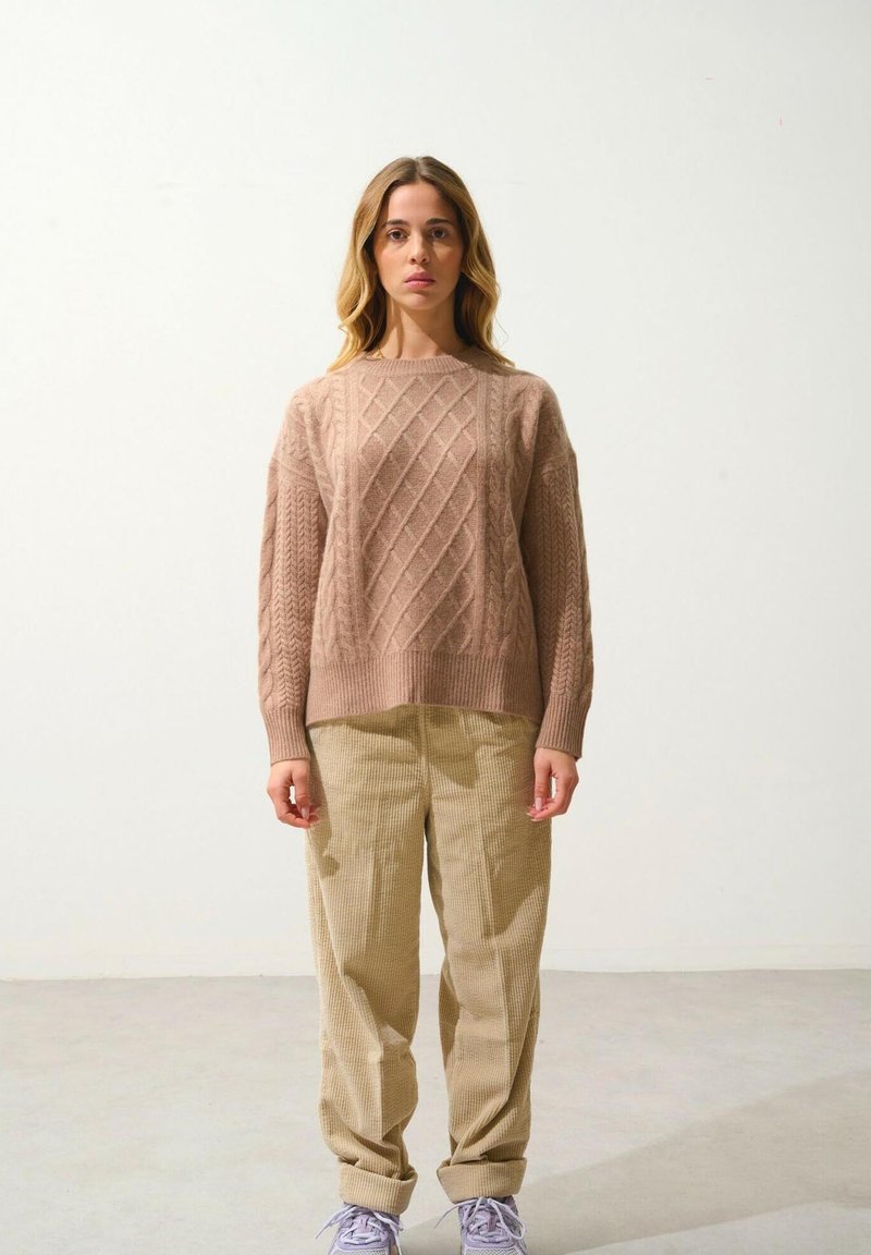Authentic Cashmere Svetr - mottled camel