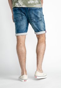 Petrol Industries Shorts vaqueros - dusty miner