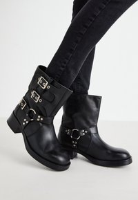 BECASE - Stivaletti texani / biker - black