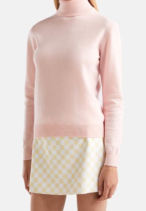 Stickad tröja - pink