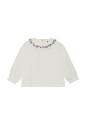 Biała, niemowlęca koszulka z długim rękawem i ozdobnym kołnierzykiem z falbanką, zdobiona delikatną kwiatową haftą w odcieniach różu i czerni.