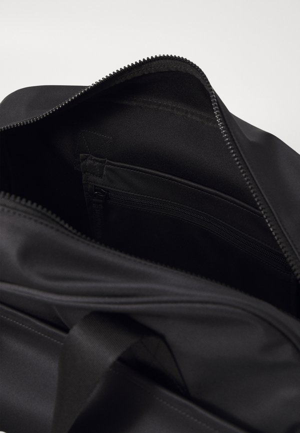 GYMBAG UNISEX - Weekend bag3