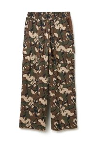 Camouflage cargobroek met elastische tailleband, ritszakje aan de rechterkant, klepzakken op de bovenbenen en stevige fleece-gevoerde handzakken in bruin.