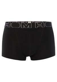 Černé boxerky vyrobené z hladkého materiálu, s širokým pasem, na kterém je šedé logo "HOM". Design je střihově přizpůsobený a obsahuje středový šev.