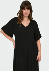 ONLY Carmakoma Maxikjole - black
