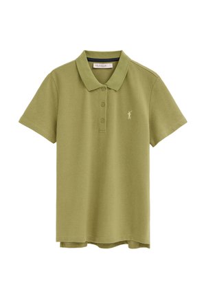 Olivengrøn kortærmet polo med tre knapper og et lille broderet logo på venstre bryst.