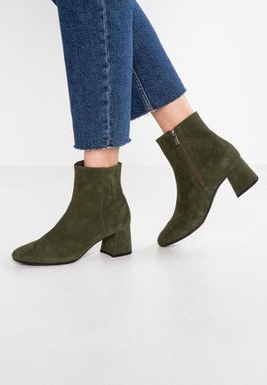 Korte laarzen - khaki