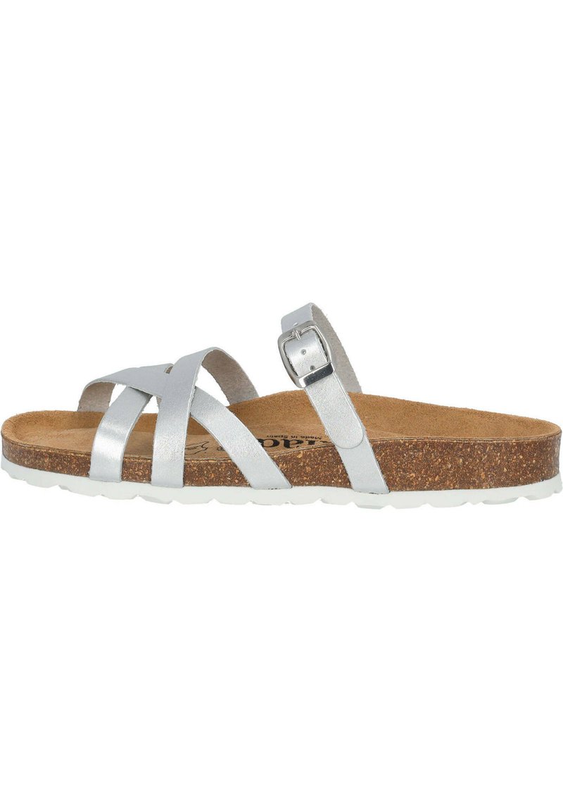 Sandalias plateadas con plantilla de corcho, que cuentan con tiras entrecruzadas y una correa ajustable en el tobillo, superficie texturada y suela de goma blanca.