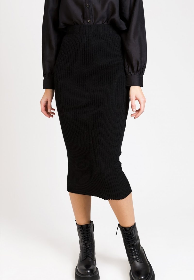 Damen Jeansröcke | AN'GE STRICKROCK IM RIPPENSTRICK SCHWARZBleistiftrockblack/schwarz - FW78921 Damen Jeansröcke | AN'GE STRICKROCK IM RIPPENSTRICK SCHWARZBleistiftrockblack/schwarz - FW78921