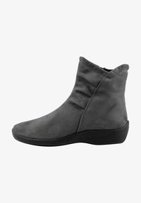 Wybrany, antracite grey