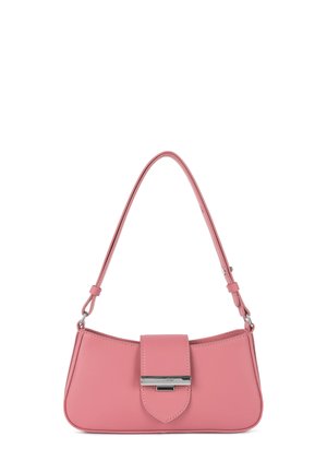 Borsa in pelle rosa con forma strutturata, base piatta, tracolla regolabile e chiusura a incastro con un accentuazione in metallo.