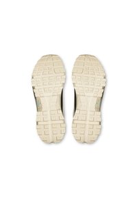 On CLOUDROCK - Hiking shoes - ivory   ivory