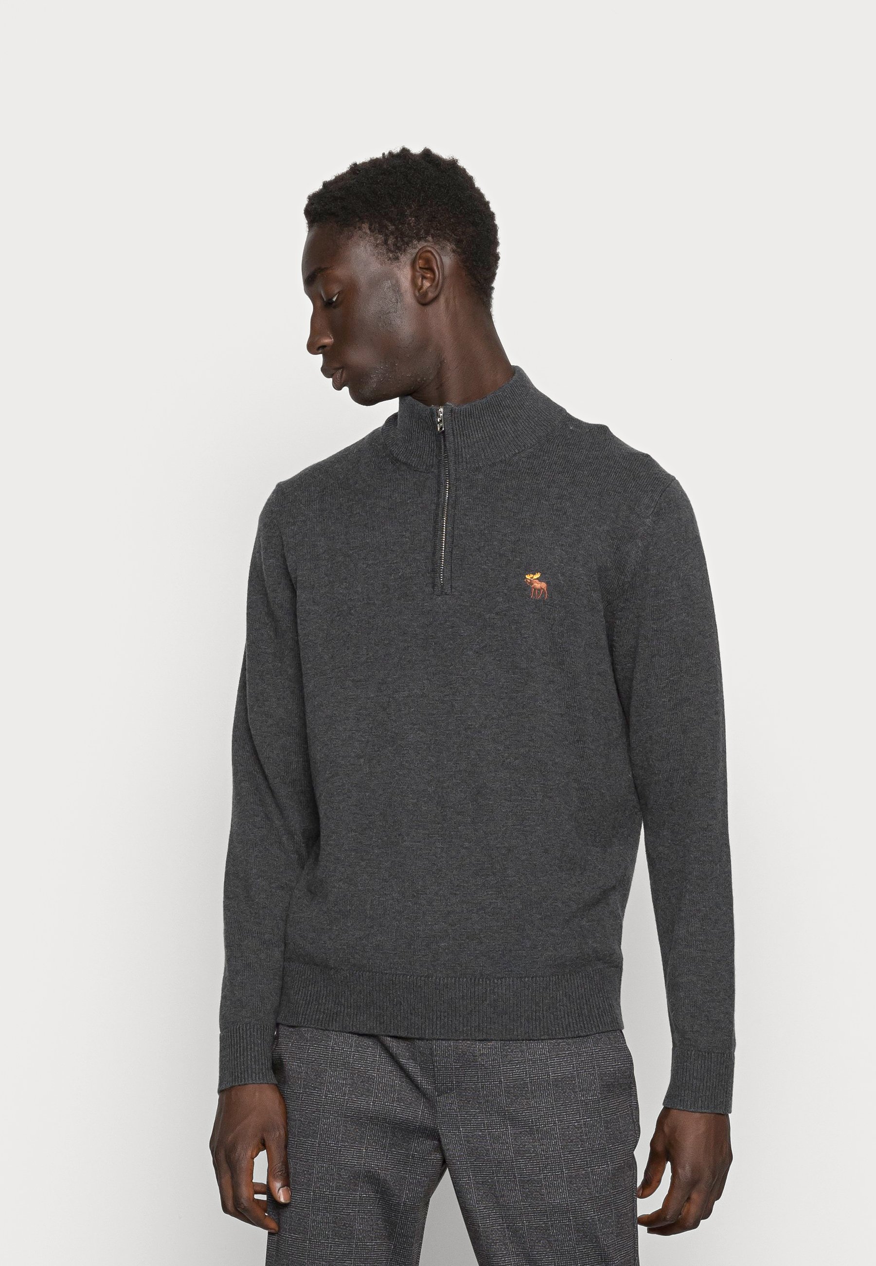 abercrombie and fitch quarter zip