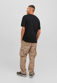 Jack & Jones JCODUST CREW NECK - T-shirt med print - black
