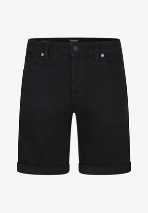 Mustat farkkushortsit, joissa on säännöllinen istuvuus, käännetyt lahkeet, viisi taskua ja metallinappikiinnitys. Sileä pinta ja puhtaat linjat.