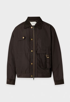 Feng Chen Wang, WORKWEAR JACKET WITH DOUBLE FASTENING - Лятно яке - brown