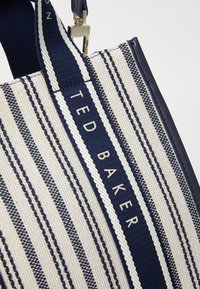Ted Baker HARLLEE STRIPED SMALL CROSSBODY BAG - Käsilaukku - navy