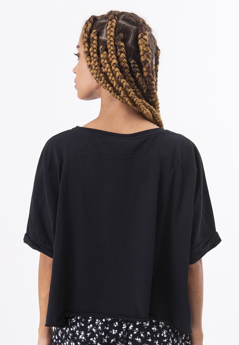 Damen T-Shirts | BSL T-Shirt basic black/schwarz - LW84599 Damen T-Shirts | BSL T-Shirt basic black/schwarz - LW84599