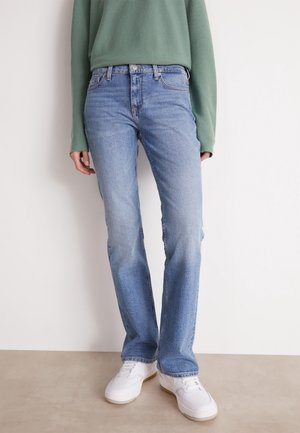 Lichtblauwe denim jeans met een recht model, voorzien van een klassieke vijfzakkenontwerp en subtiele wassing op de dijen.