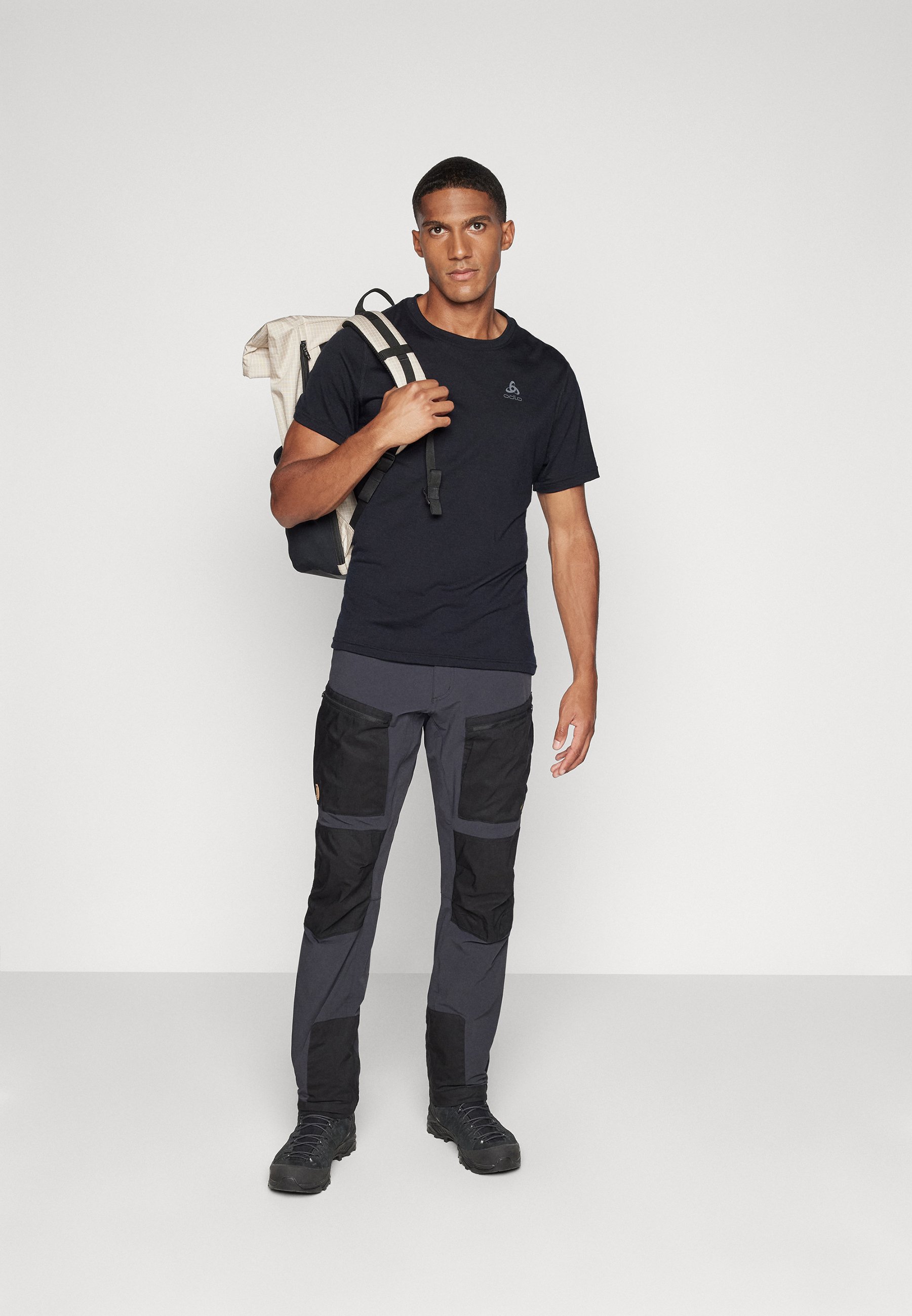 Fjällräven KEB AGILE TROUSERS M - Outdoorbroeken - black/zwart