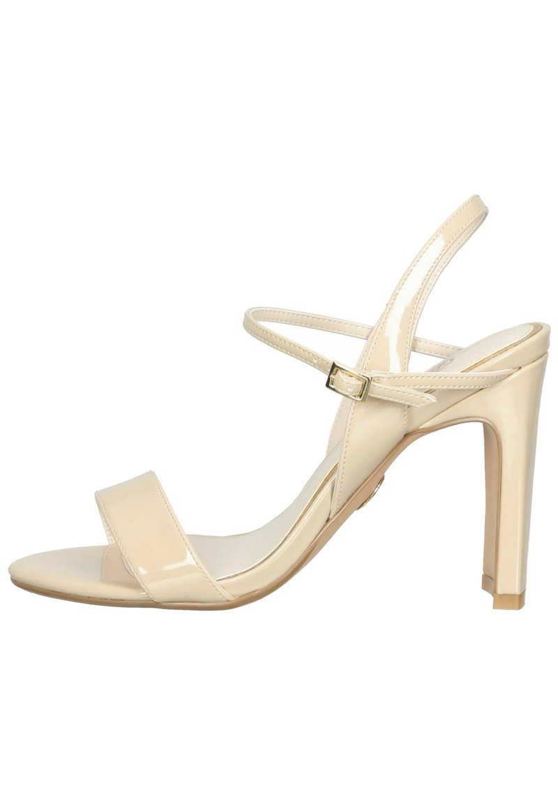 Buffalo Sandalen beige