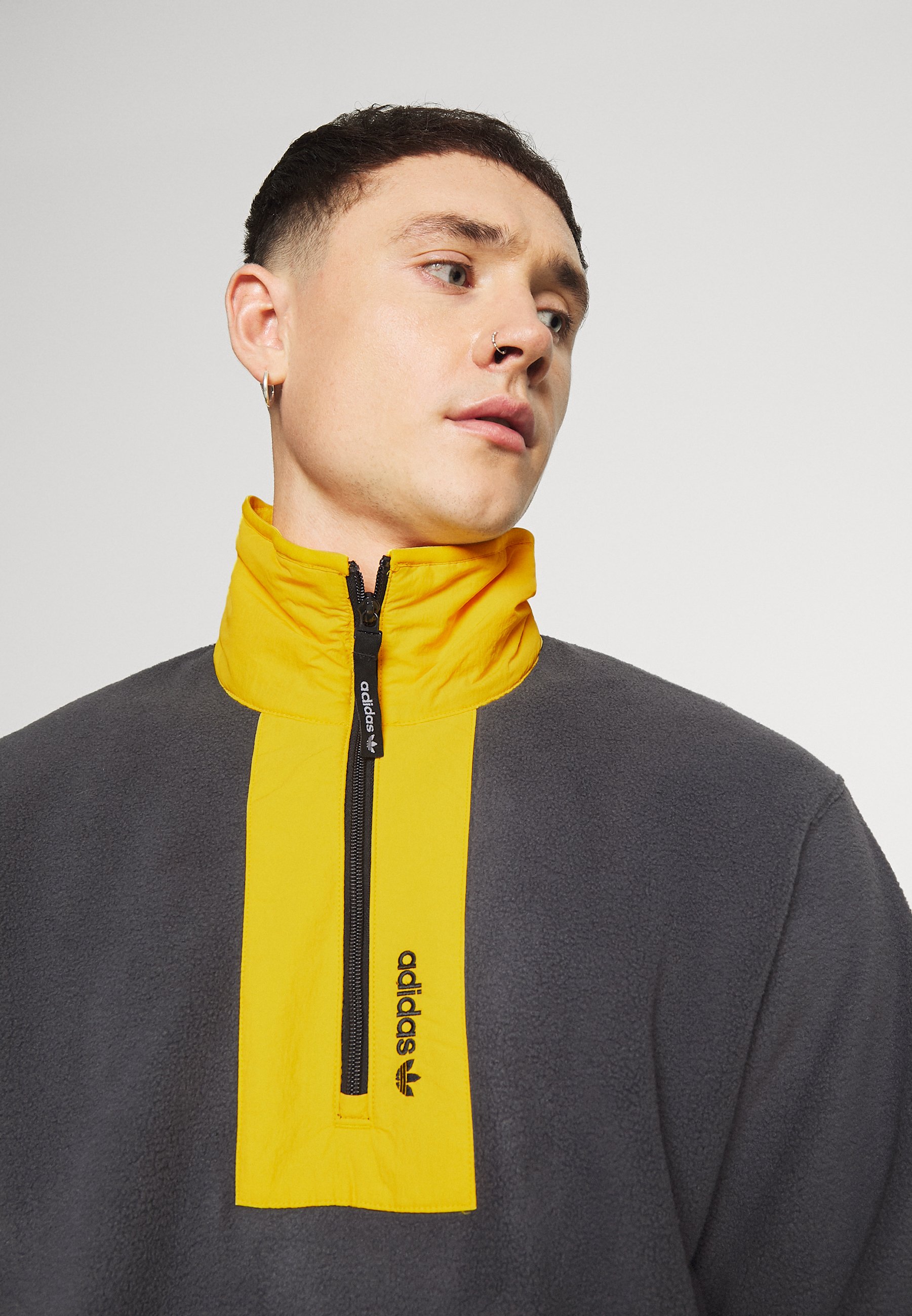 adidas Originals BLOCK Fleecepullover grey Zalando.at adidas Originals BLOCK Fleecepullover grey Zalando.at