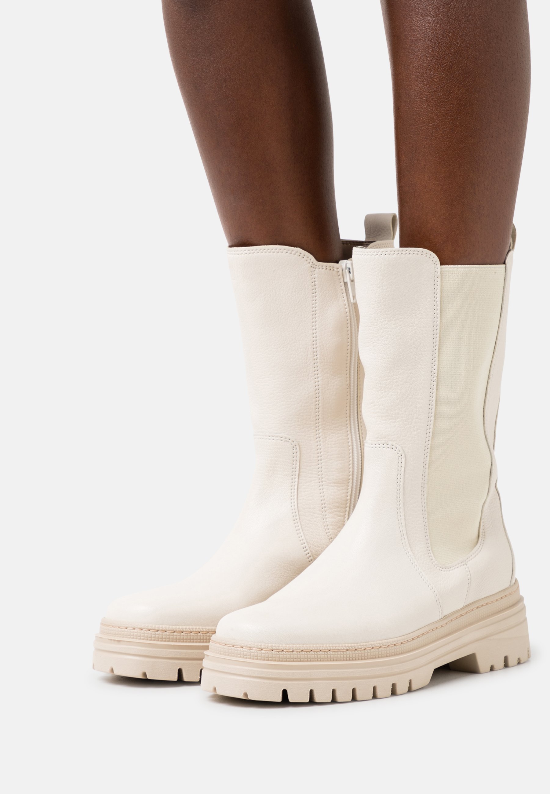 Gabor Damen Combat Boots – Mit Wechselfußbett, Absatz 5 Cm, Rauleder, Reißverschluss