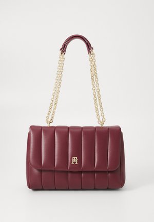 Tommy Hilfiger GRACE MED CROSSOVER - Käekott - deep rouge