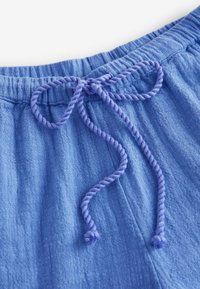 Non sélectionné, blue