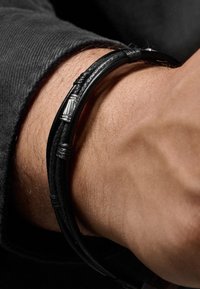 LUCLEON ICON - Armbånd - black